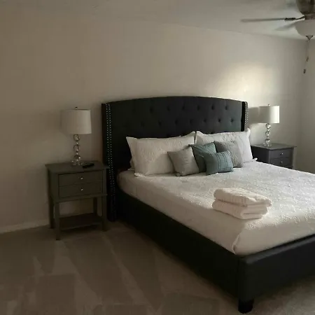 Poolside Paradise & Beach Bound Seminole Exterior photo